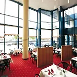 Intercityhotel 4*