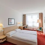 Intercityhotel Hotel