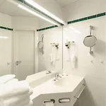 Hotel Intercityhotel 4*