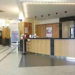 Intercityhotel Отель
