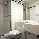 Intercityhotel Отель Шверин
