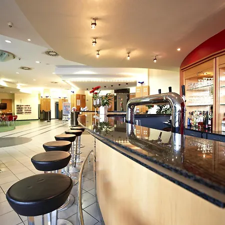 Отель Intercityhotel