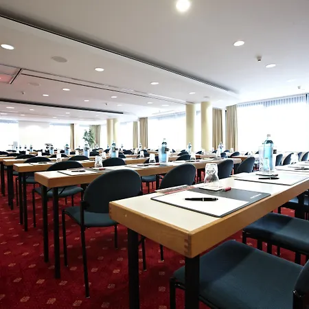 Intercityhotel Hotell