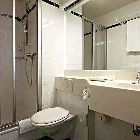 Intercityhotel Szálloda