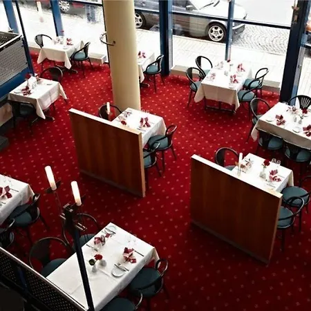Intercityhotel 호텔 슈베린