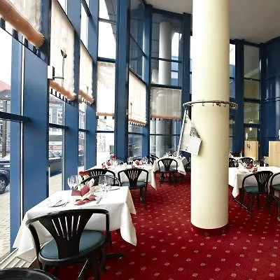 Hotel Intercityhotel 4*